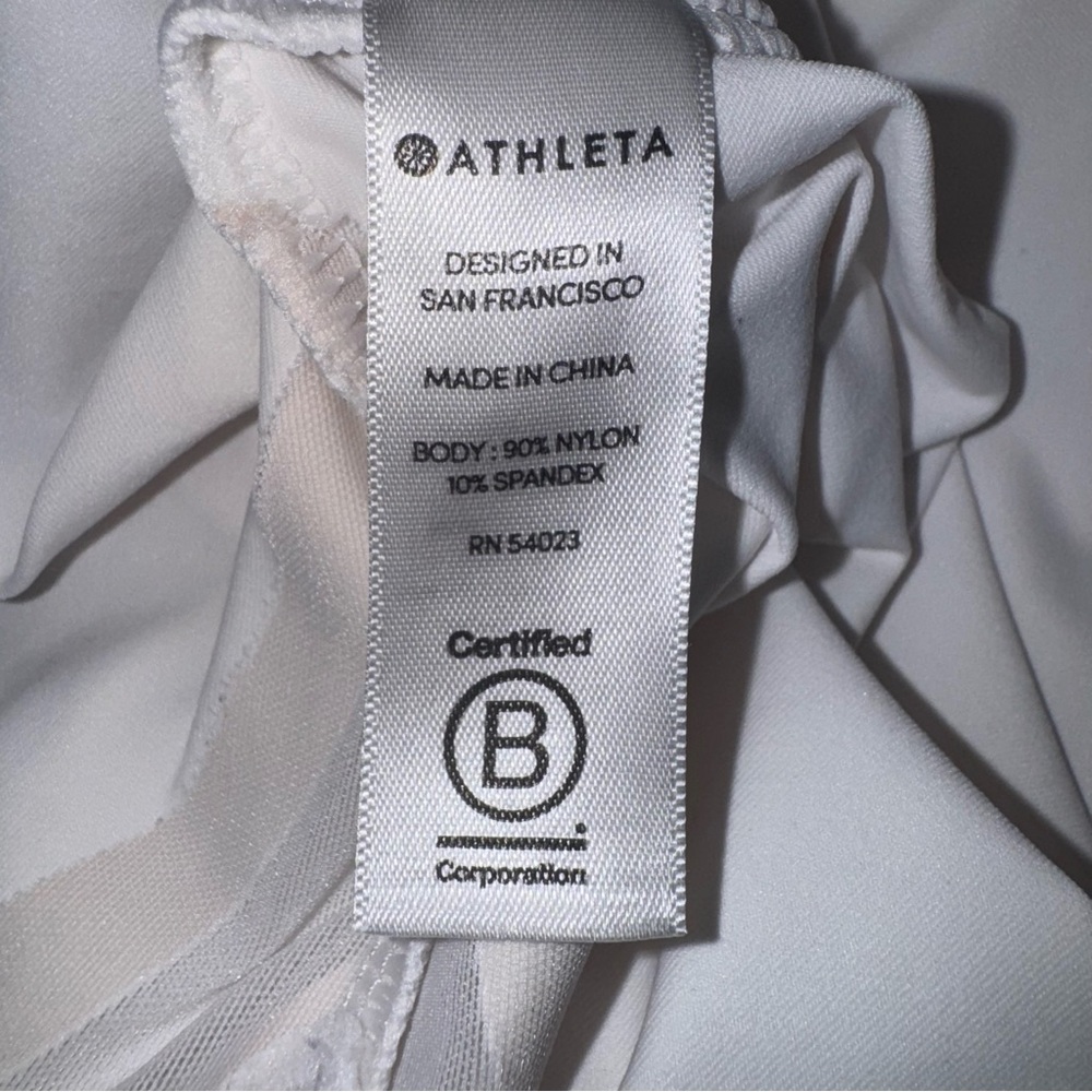 Athleta Medium White Cadence Tank Top Sheer Mesh Details‎ Activewear Athleisure - Picture 5 of 10